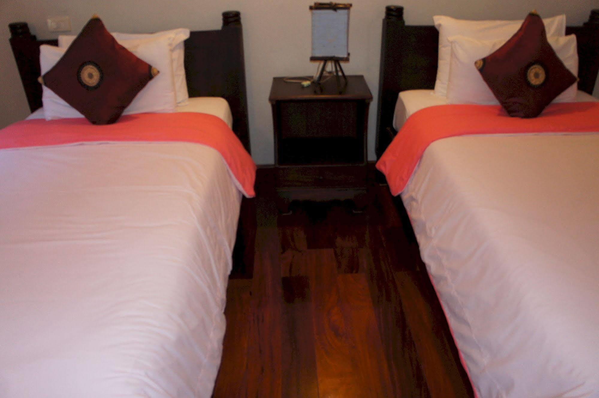 Phounsab Guesthouse Luang Prabang Buitenkant foto