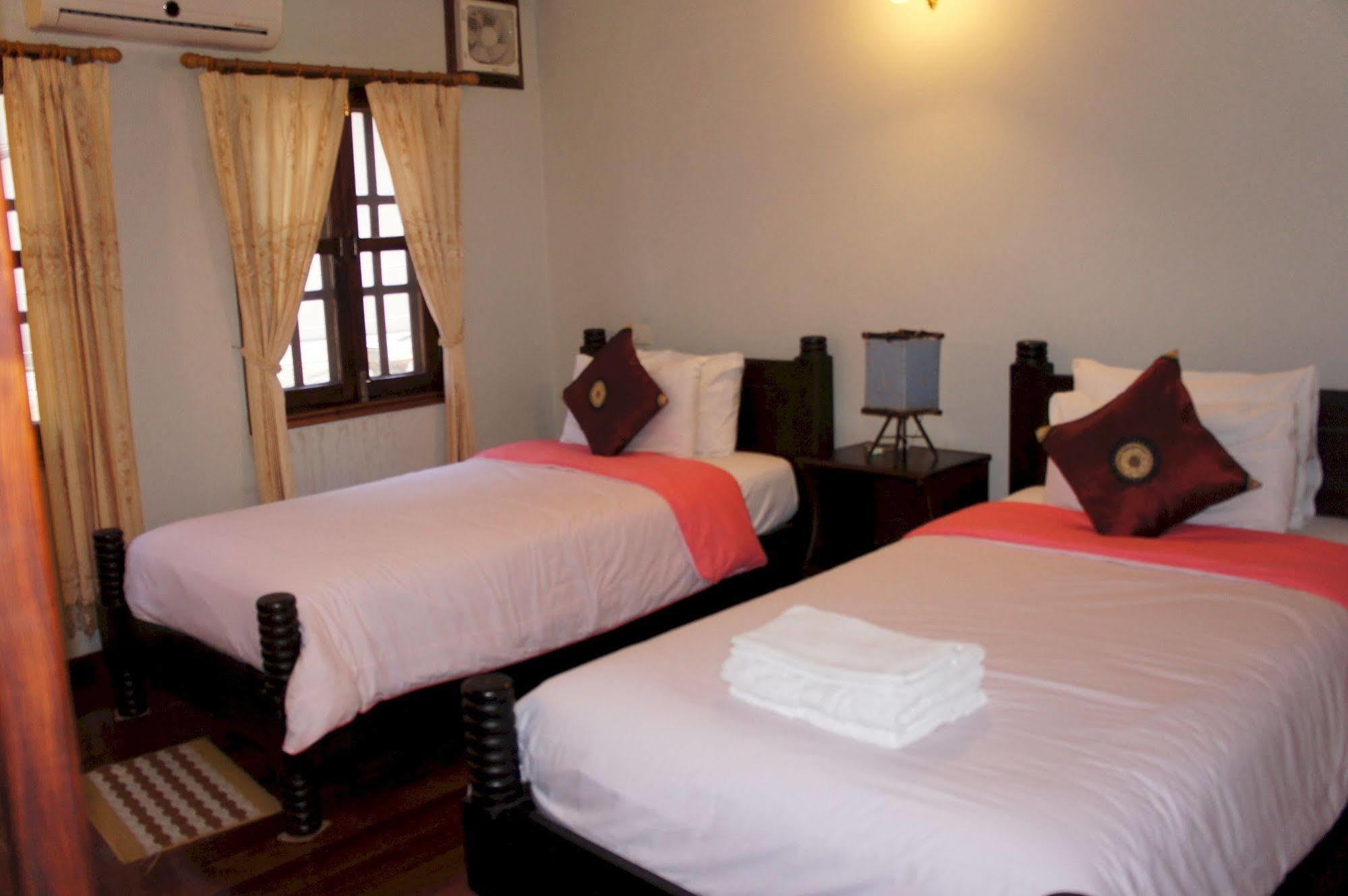 Phounsab Guesthouse Luang Prabang Buitenkant foto