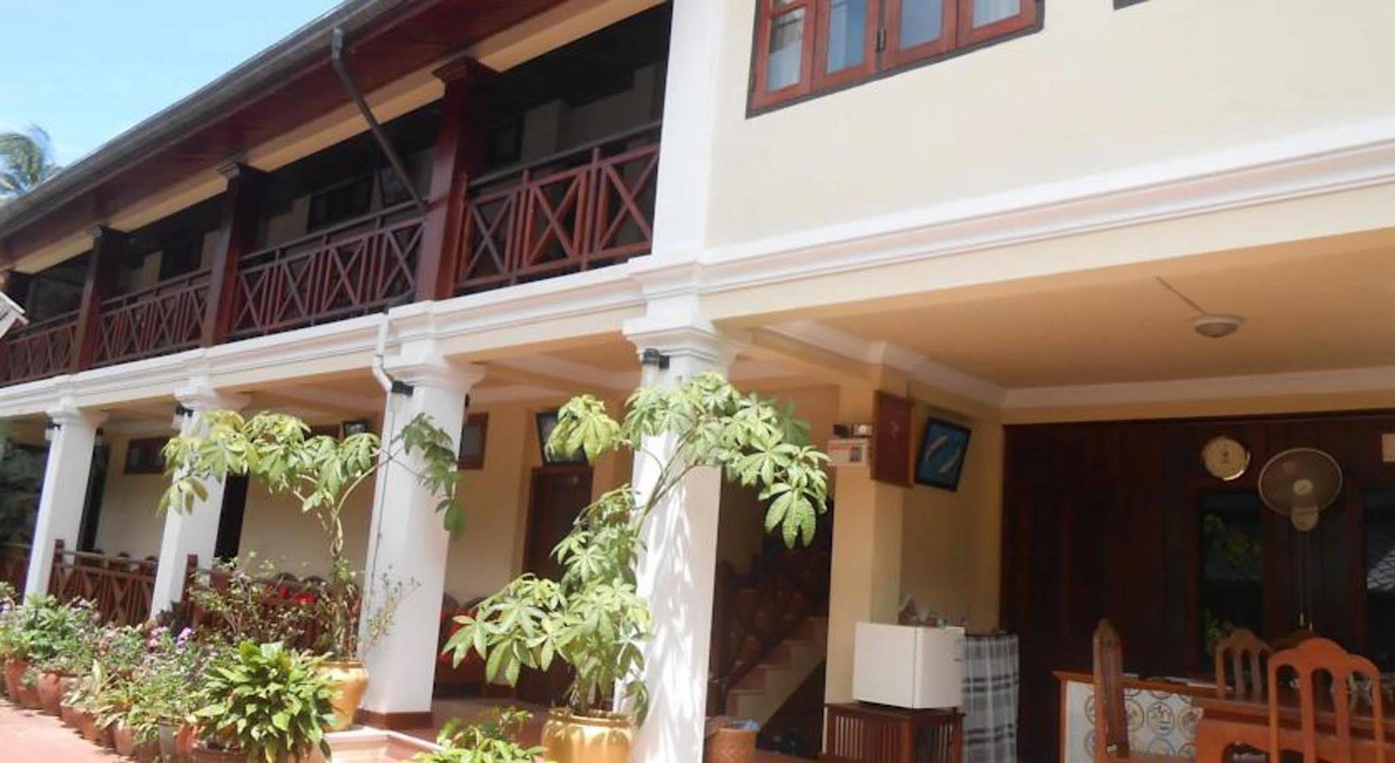 Phounsab Guesthouse Luang Prabang Buitenkant foto