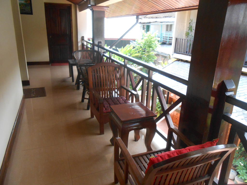 Phounsab Guesthouse Luang Prabang Buitenkant foto